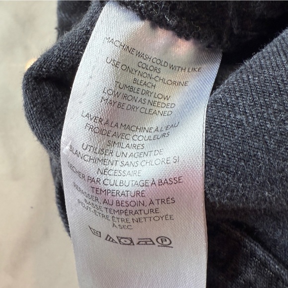 Pilcro The Icon Flare Black Jeans - Picture 7 of 12